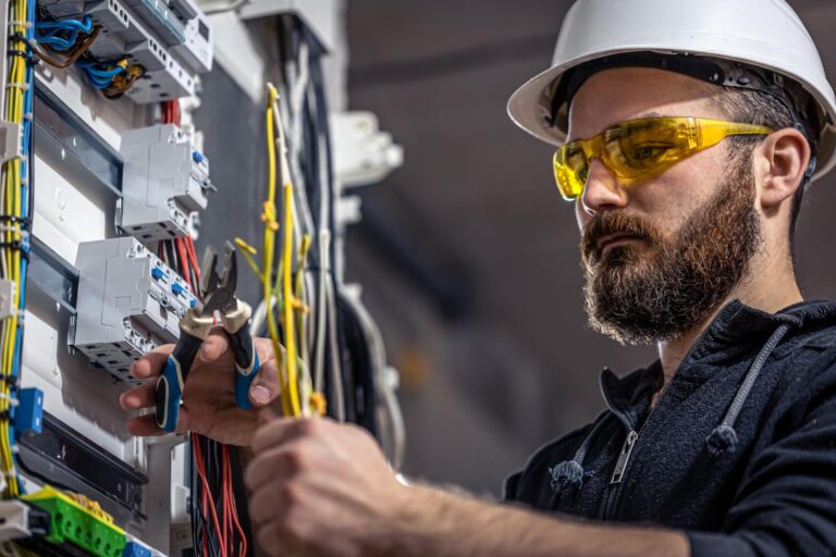 24hr electrician in Gold Coast
